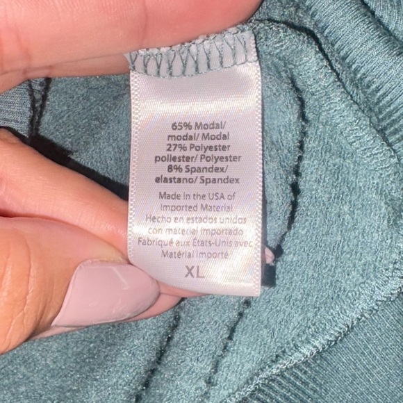 Beyond Yoga unisex Teal Crewneck Sweater - Picture 4 of 4